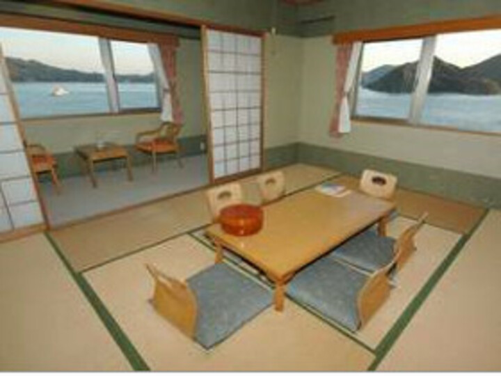 ＼瀬戸内海眺望／和室10畳　(禁煙か喫煙は、お問い合わせ下さいませ～☆) 