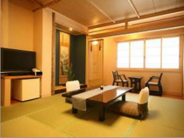  「和」と「静」にこだわった和み館 