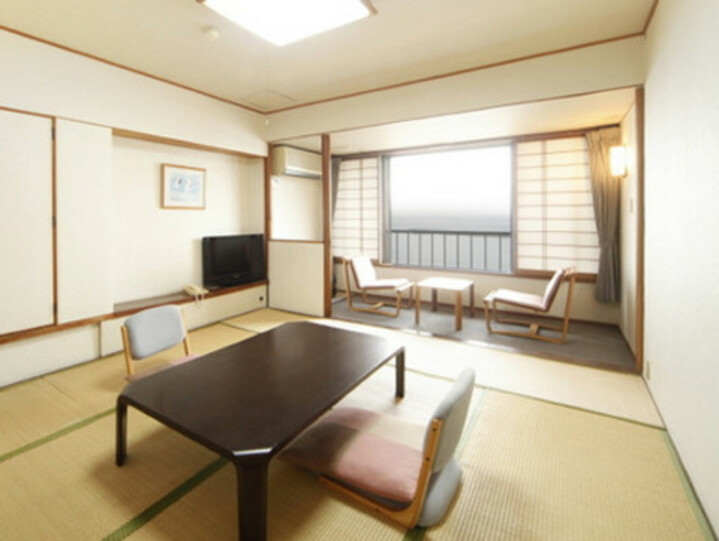 海側和室１０畳