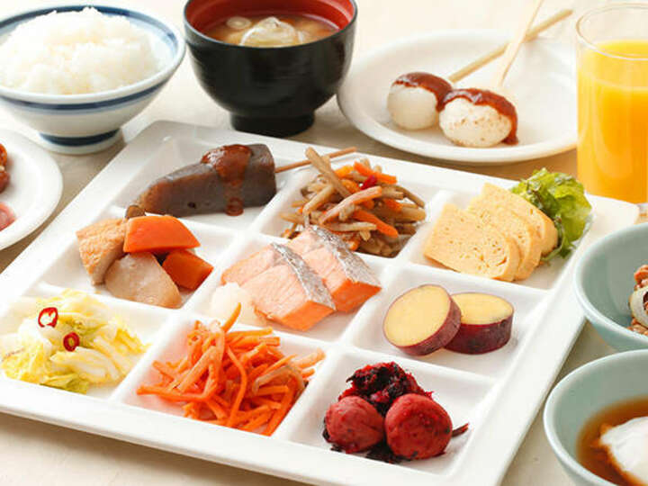 朝食バイキング一例