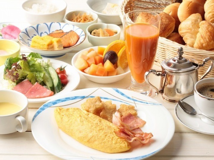 ご朝食　30種のモーニングブッフェ
