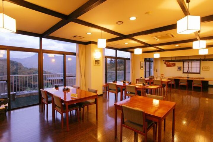 お食事会場