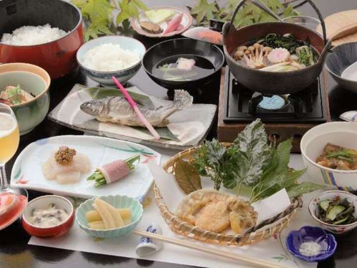 つみくさ料理