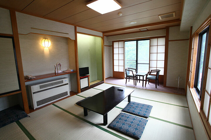 【禁煙】お任せ客室（和室又は和室ベッド）『バス＆洗浄機能付トイレ付』