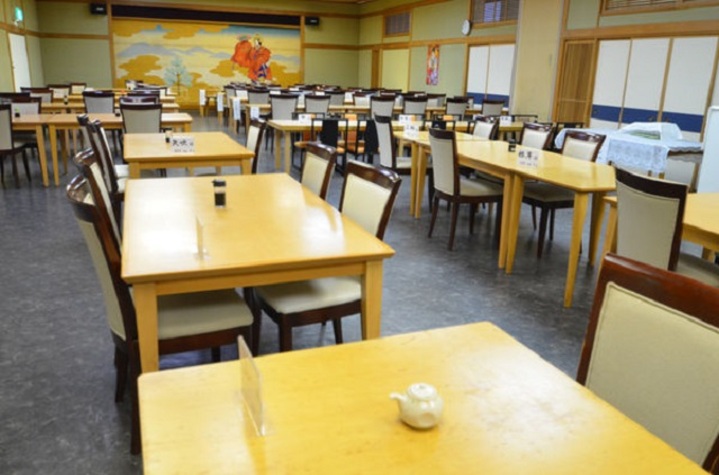 お食事会場