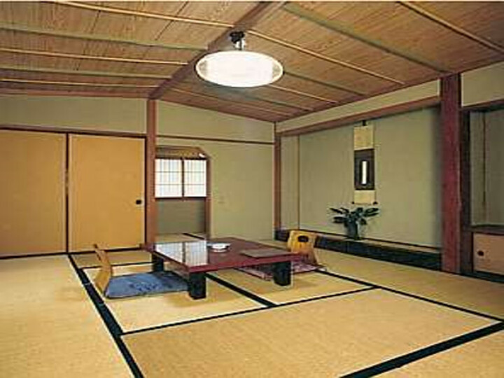 和室10畳[トイレ付]（ペット無し）