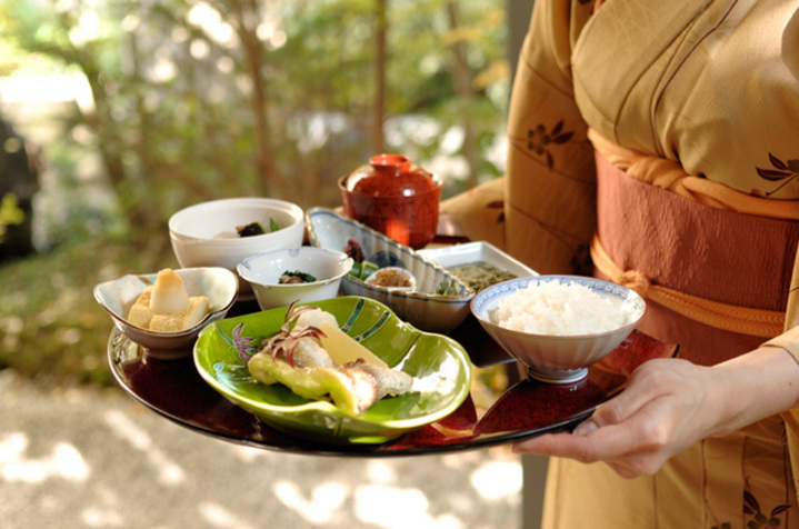 日本料理　縁　（ゆくり）