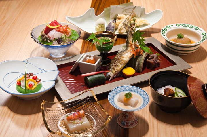 日本料理　縁　（ゆくり）