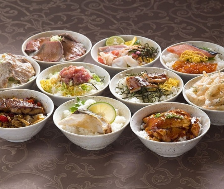富山湾から直送！「80種メニュー鮮魚朝揚げバイキング」 5