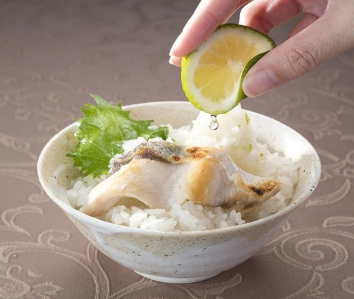 富山湾から直送！「80種メニュー鮮魚朝揚げバイキング」 8