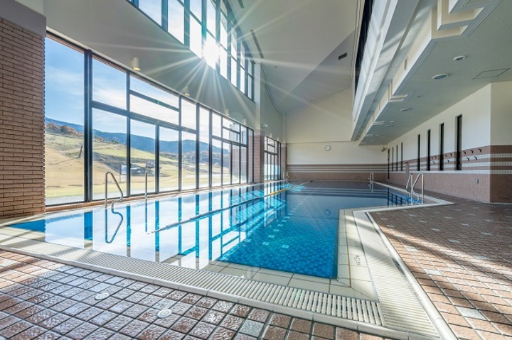 室内プール