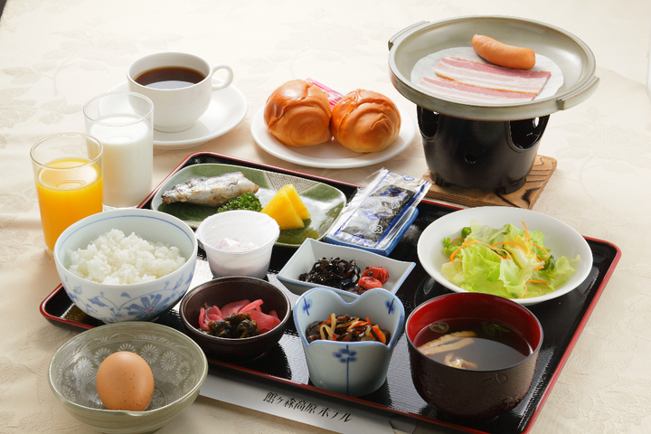朝食一例