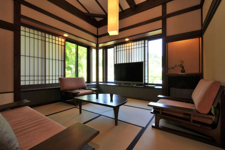 母屋　露天風呂付き客室
