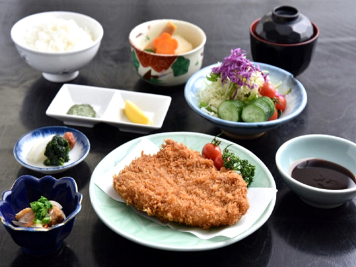 黒豚とんかつ御膳