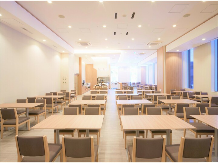「Restaurant T table」