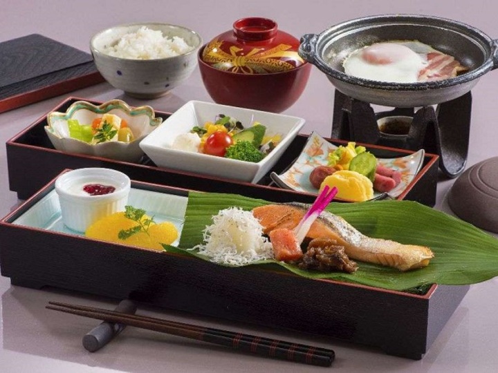 大人　朝食（一例）