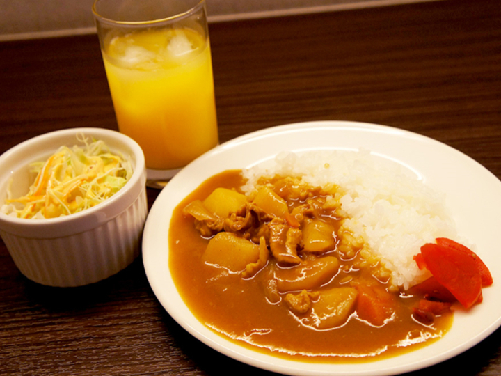 朝食バイキング