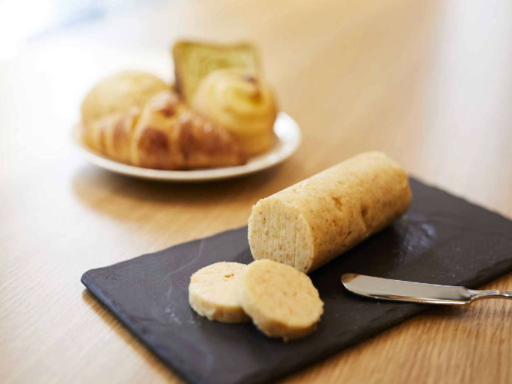 【ごちそう野菜の朝ごはん】パン派の方にぜひお試し頂きたいこだわりの1品、今月のシェフの合わせバター