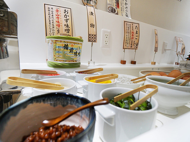 朝食ビュッフェ