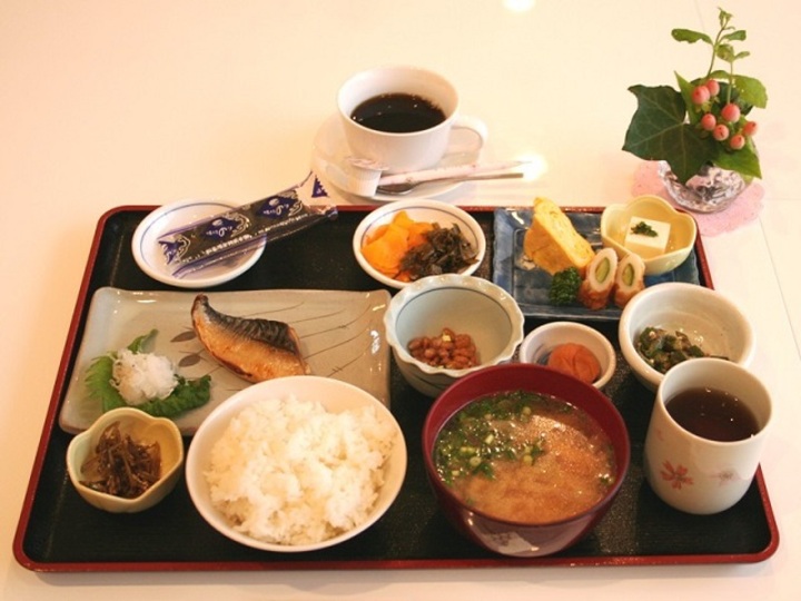 ご朝食（和食）