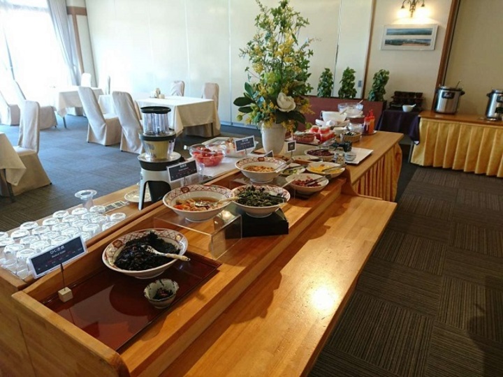 ご朝食バイキング①