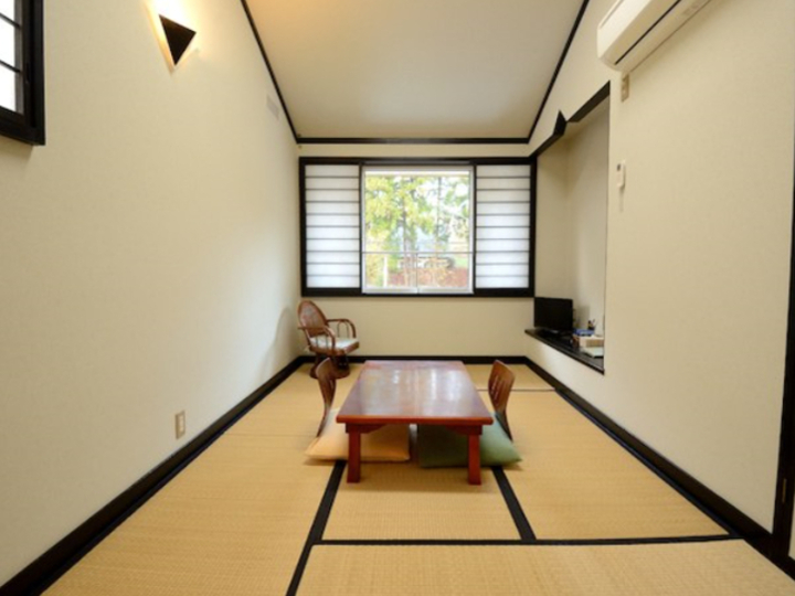 ★和室８畳☆彡無料貸切屋根付き露天☆彡全館禁煙♪