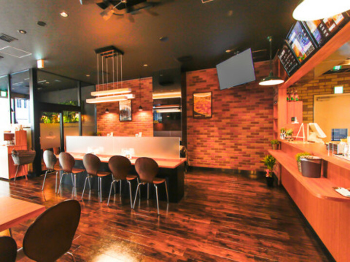 Max Cafe / マックスカフェ（店内の様子）