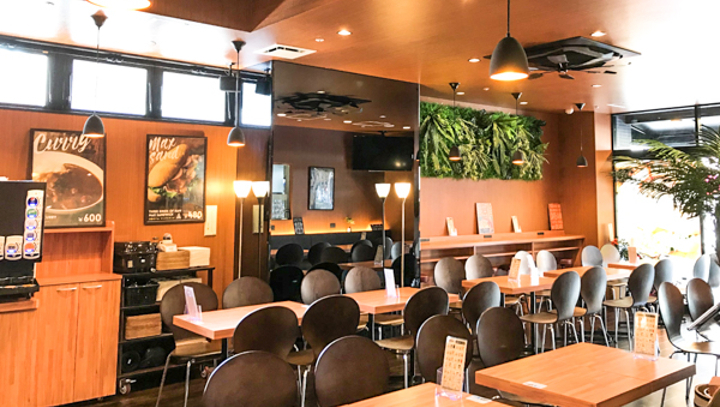 Max Cafe / マックスカフェ（店内の様子）