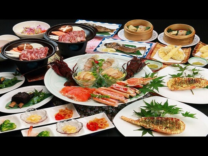 <夕食一例>地元の食材・旬の味。心を込めて、すべて手作り