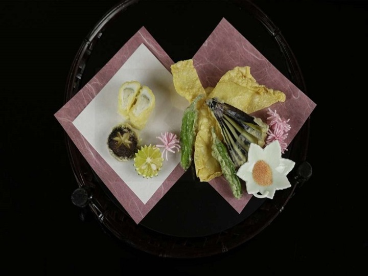 ②季節の懐石（一例）