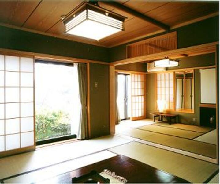 離れ和室【14畳/喫煙　2～4人部屋　バスなし・トイレ付】 