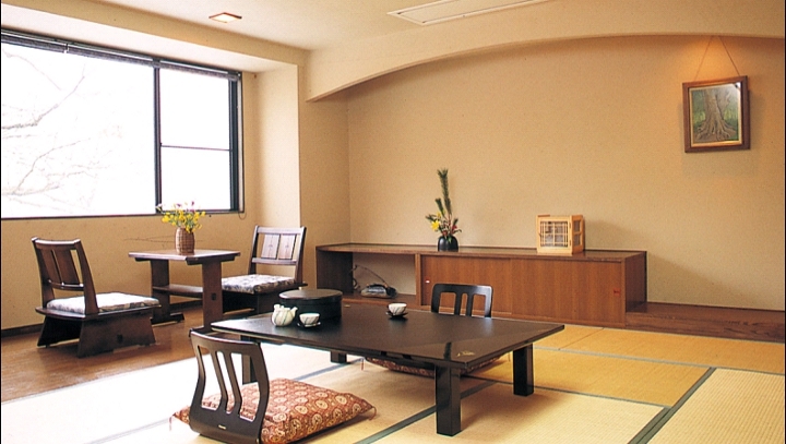 おまかせ本館.