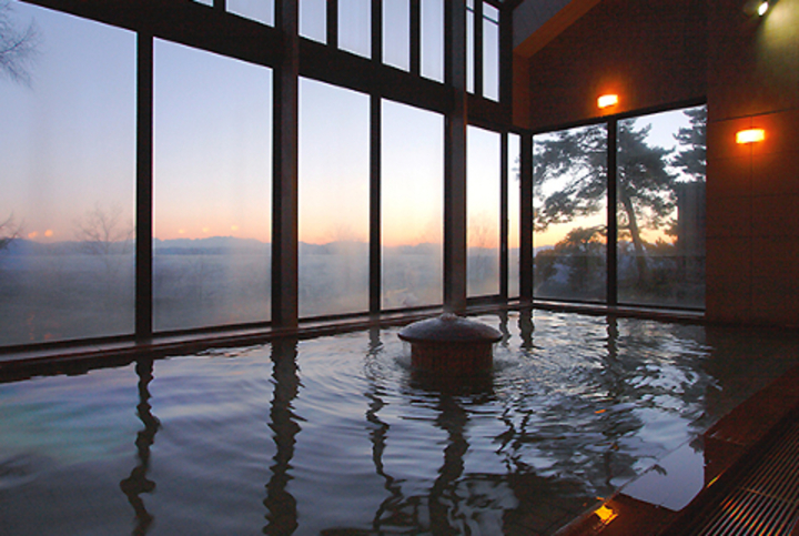 蓼科パークホテル（長野県　茅野市）中央アルプス一望の露天風呂で過ごす極上の一時