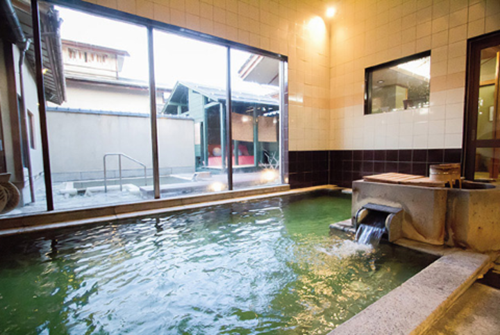 ホテルニューあけぼの（新潟県 月岡温泉）24時間入浴可の美肌と不老長寿の湯を堪能