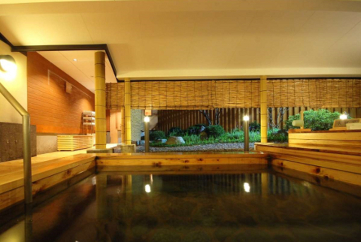 黒部観光ホテル（長野県信州大町温泉）趣き異なる２つのお風呂とバイキングを堪能！